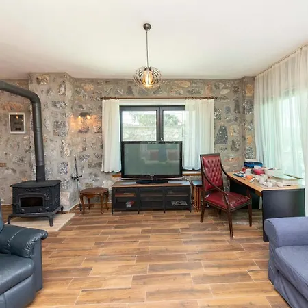 Eclectic Studio Near Sea In Bodrum Guvercinlik