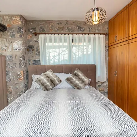 Eclectic Studio Near Sea In Bodrum